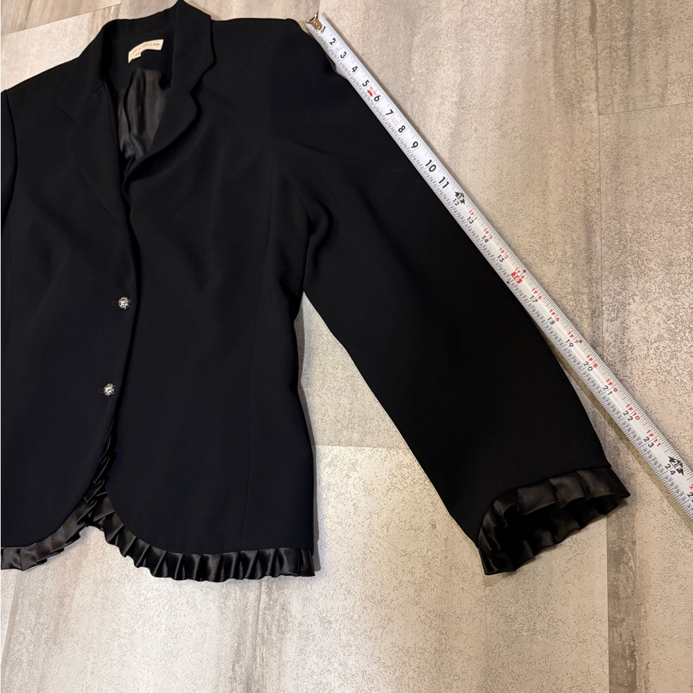 Lord & Taylor Classic Black Blazer - Picture 7 of 10